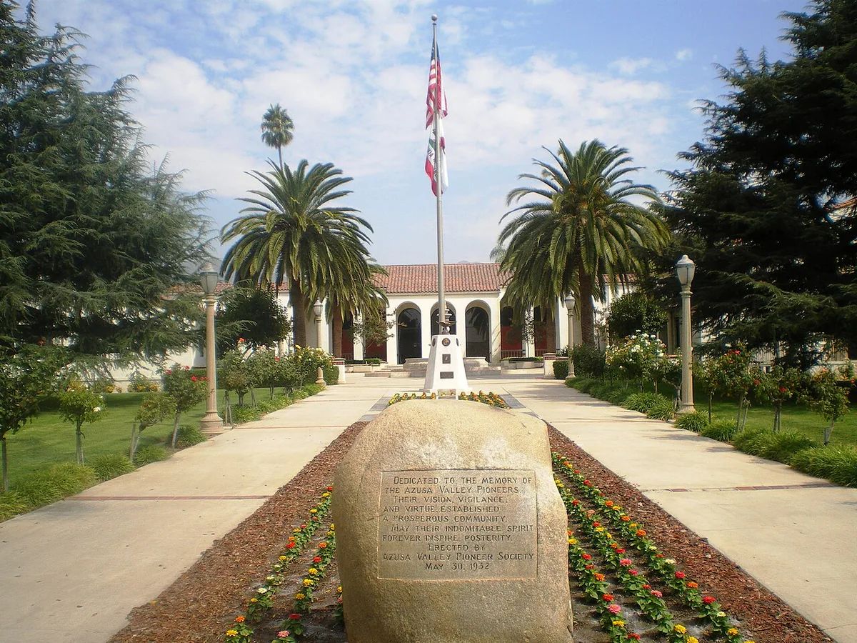 Azusa 城市地标实景